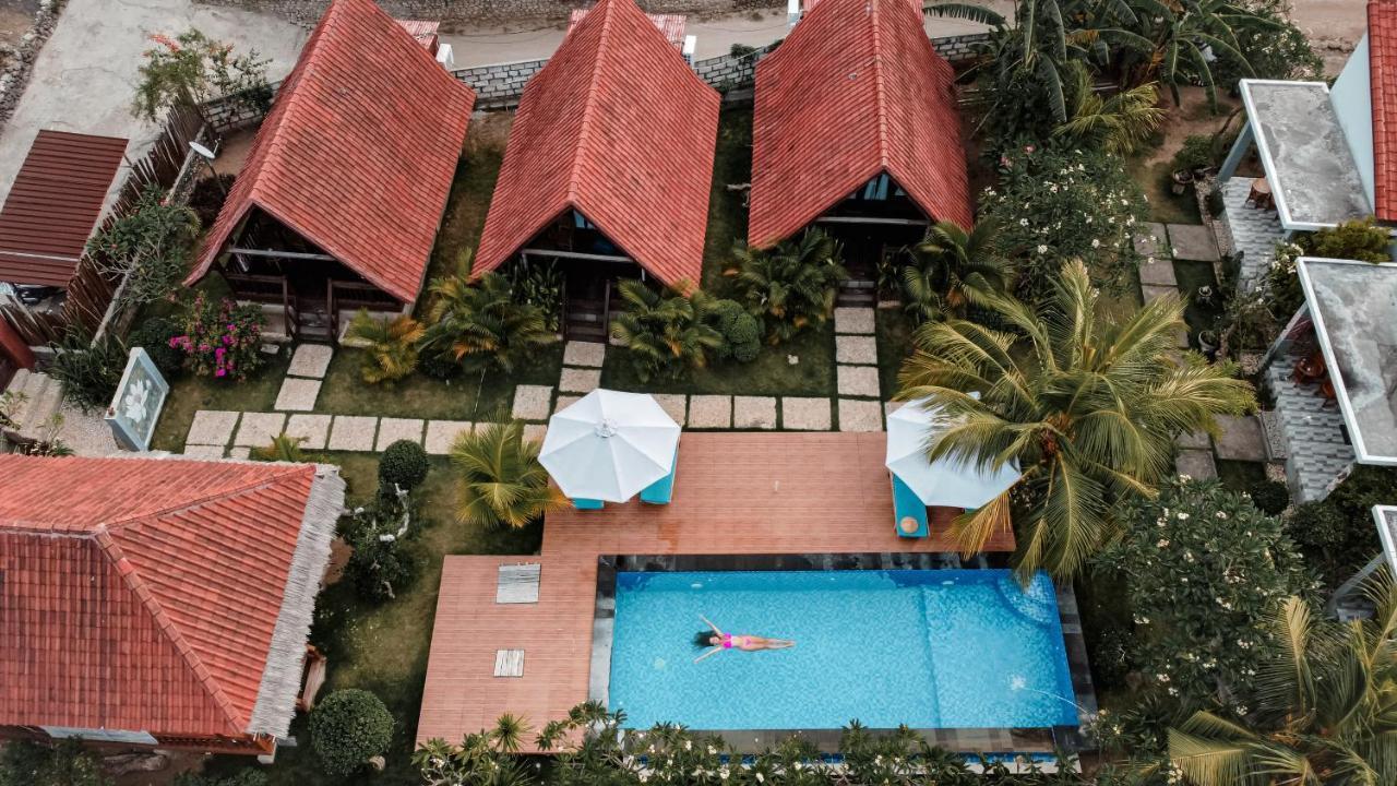 Gayatri Bungalows Batununggul Exteriör bild