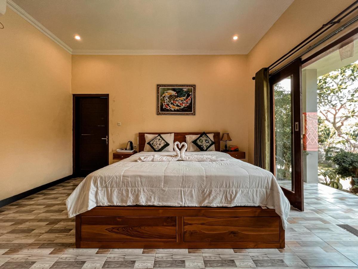Gayatri Bungalows Batununggul Exteriör bild