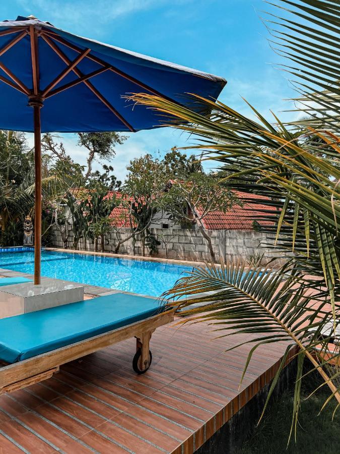 Gayatri Bungalows Batununggul Exteriör bild