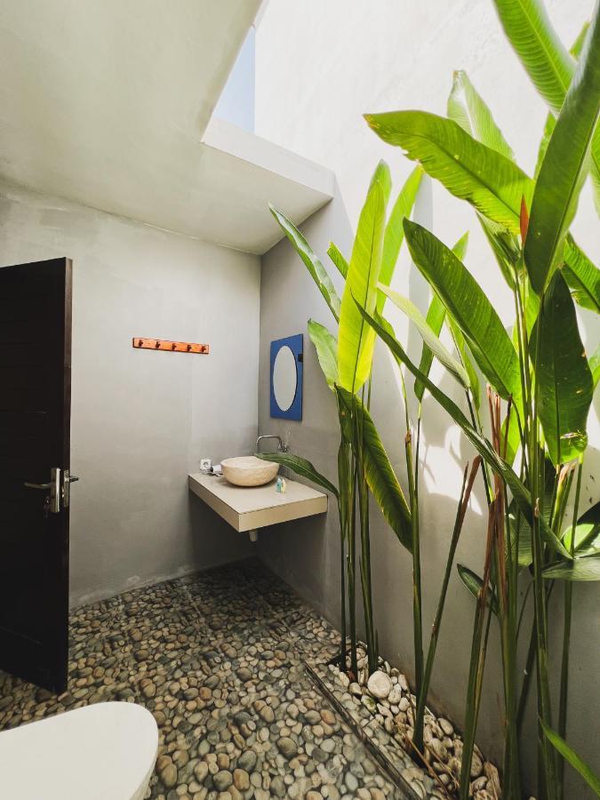 Gayatri Bungalows Batununggul Exteriör bild