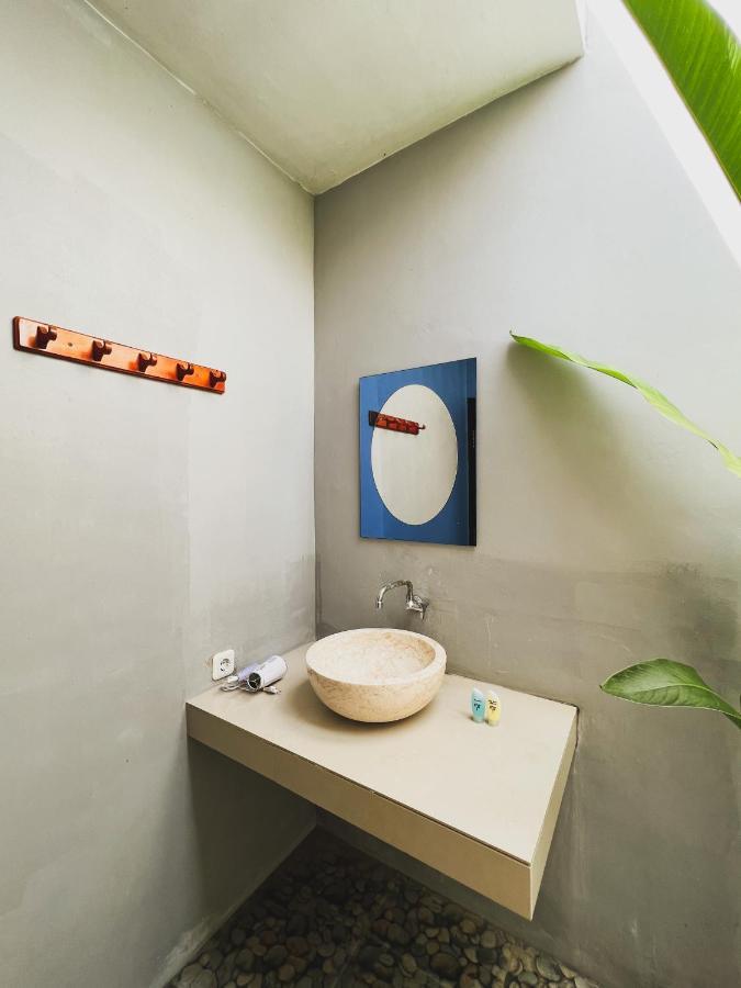 Gayatri Bungalows Batununggul Exteriör bild